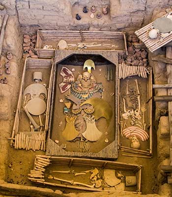 Tumba del Señor de Sipán en Huaca Rajada